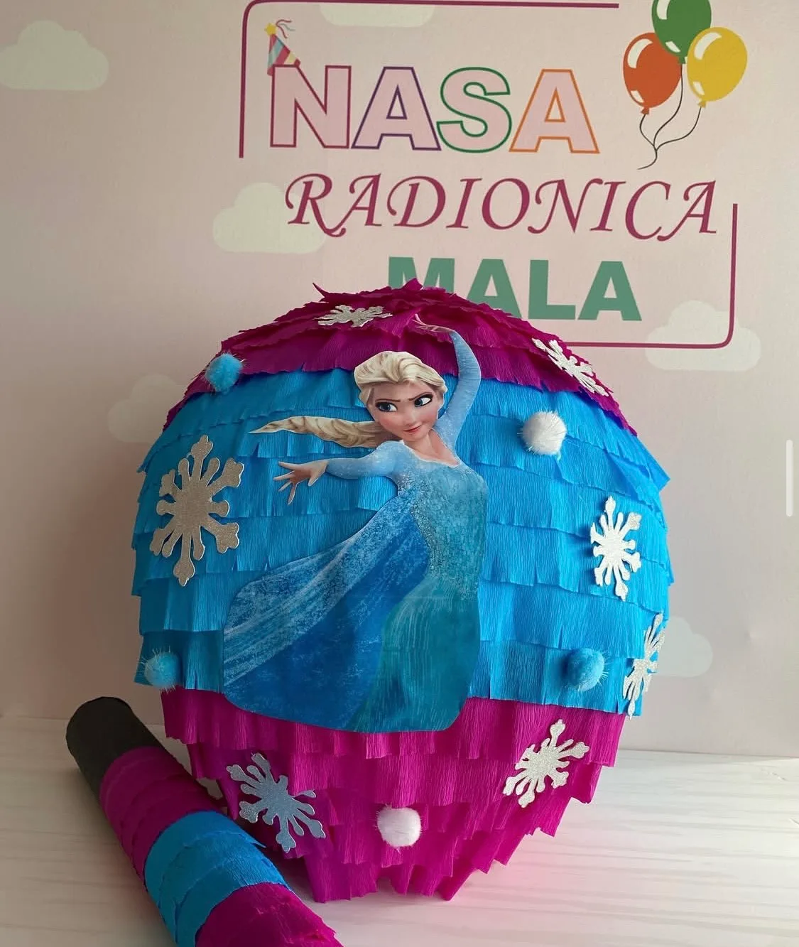 Frozen pinjata